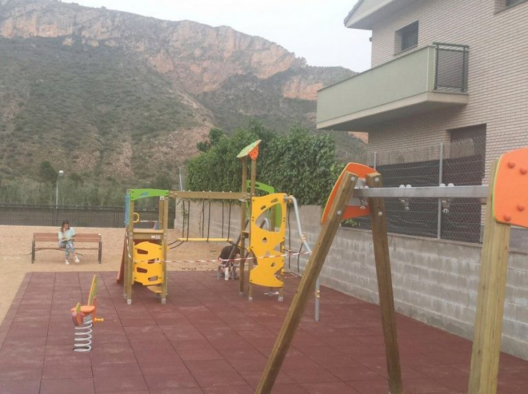 Parque infantil St. Llorenç de Montgai
