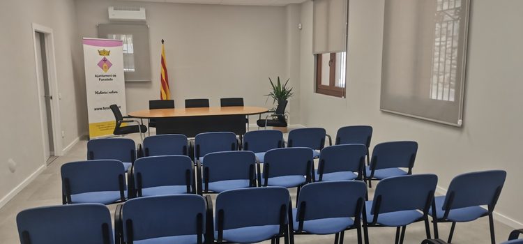 Vicent Solé Mobiliari participa en la renovació de les dependències de l’Ajuntament de Foradada Vicent Solé Mobiliari participa en la renovació de les dependències de l’Ajuntament de Foradada